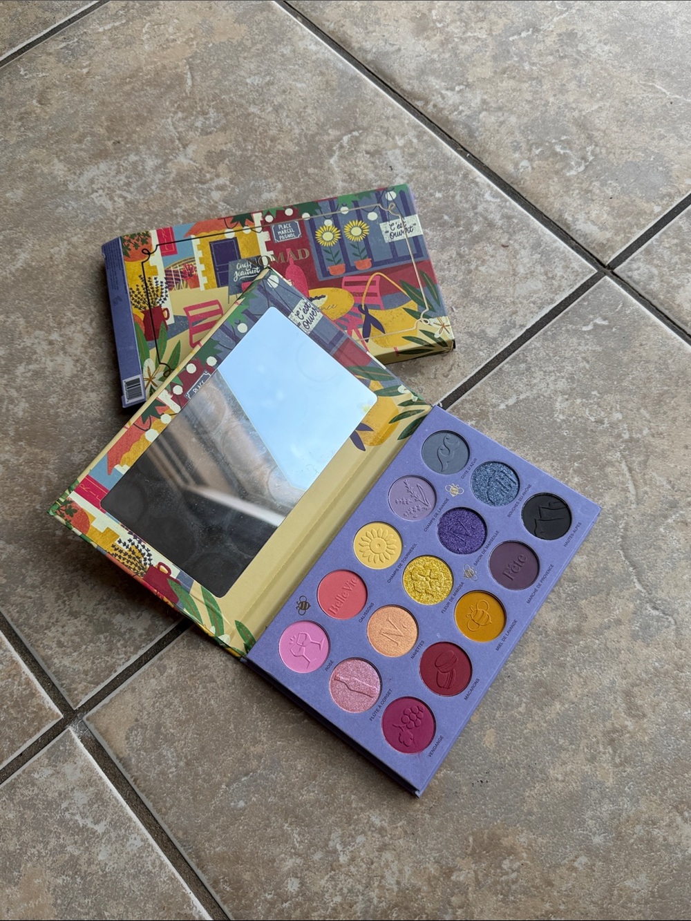 Nomad Eyeshadow Palette Fêtes De Provence — Vibrant Multi-Color
